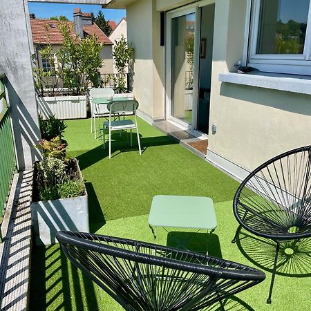 Appartement Avec Terrasse Et Parking Gratuit Accole Montbeliard Luaran gambar